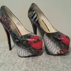 BRAND NEW Bumper High Heel shoes